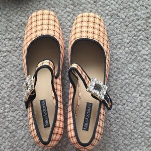 NWOT Vera Azzurra Plaid Mary Jane Flats
